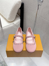 China Replica LV Women Shoes 119usd Only